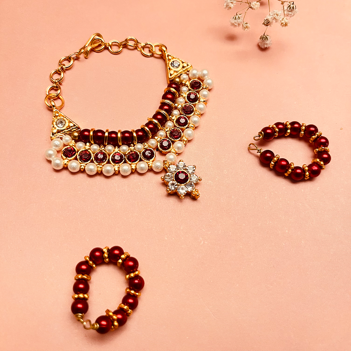 Mata Necklace