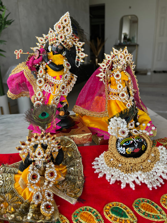 The Significance of Jewelry in Hindu Culture and Worship